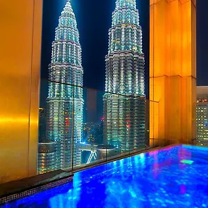 Crown Tropicana Klcc Center Apartman